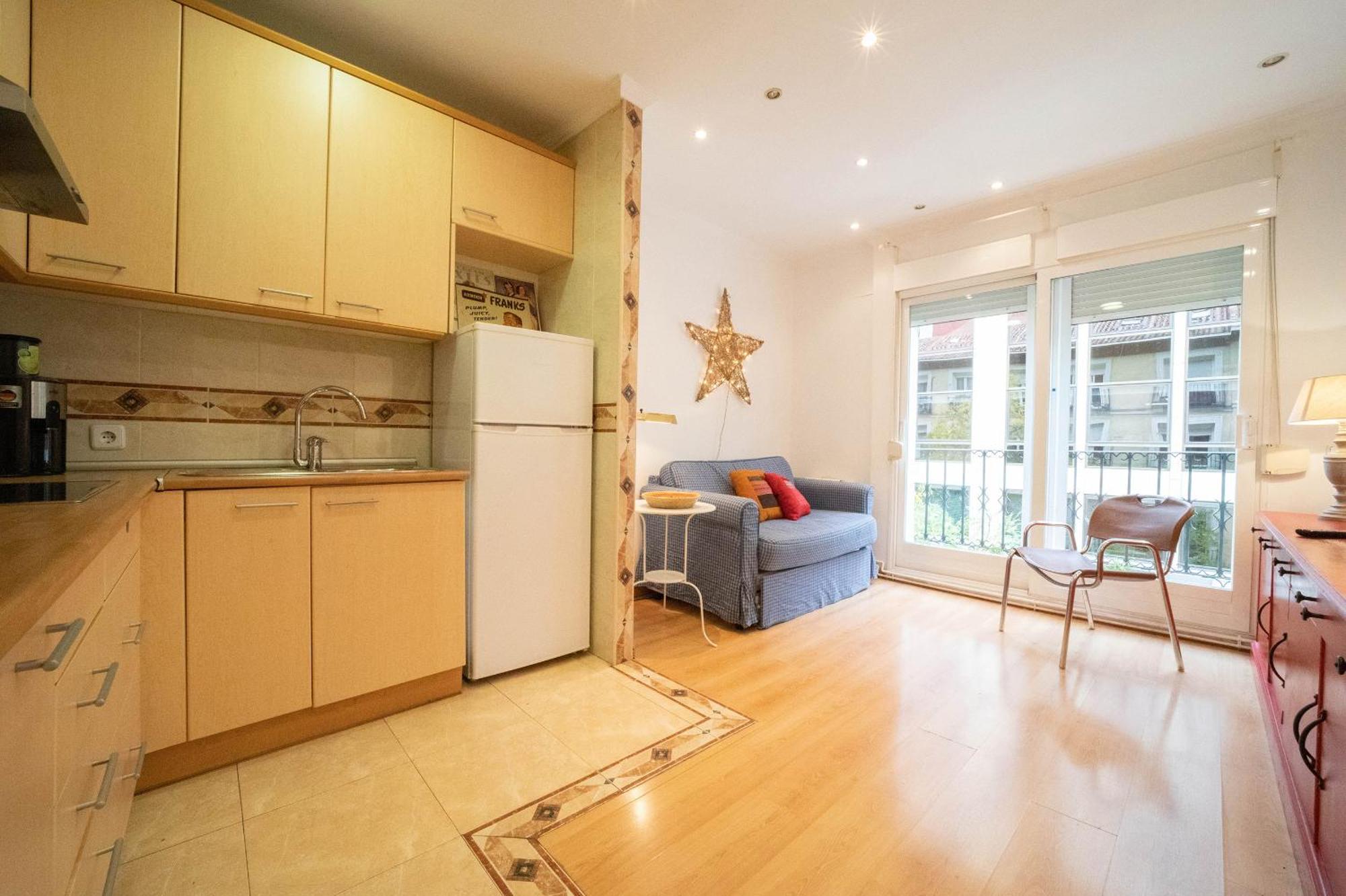 Apartamento Con Encanto Y Luz En Pleno Centro Madrid Buitenkant foto